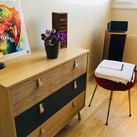 Au Pied Du Circuit Des 24h, Chez Celine Nocleg ze śniadaniem